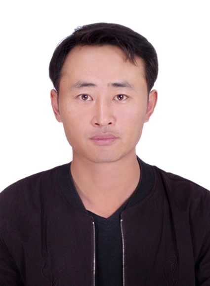 淡漠痕的第一张照片--济宁相亲服务中心