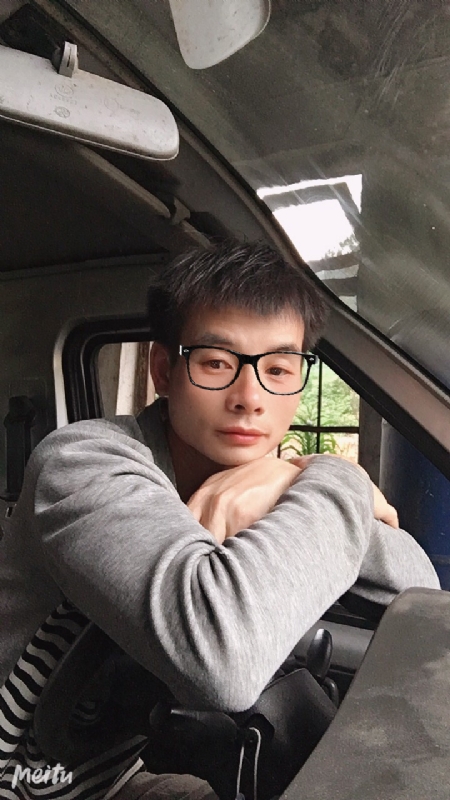 铭记于心的第一张照片--济宁相亲服务中心