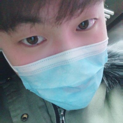 大学生的第一张照片--济宁相亲服务中心