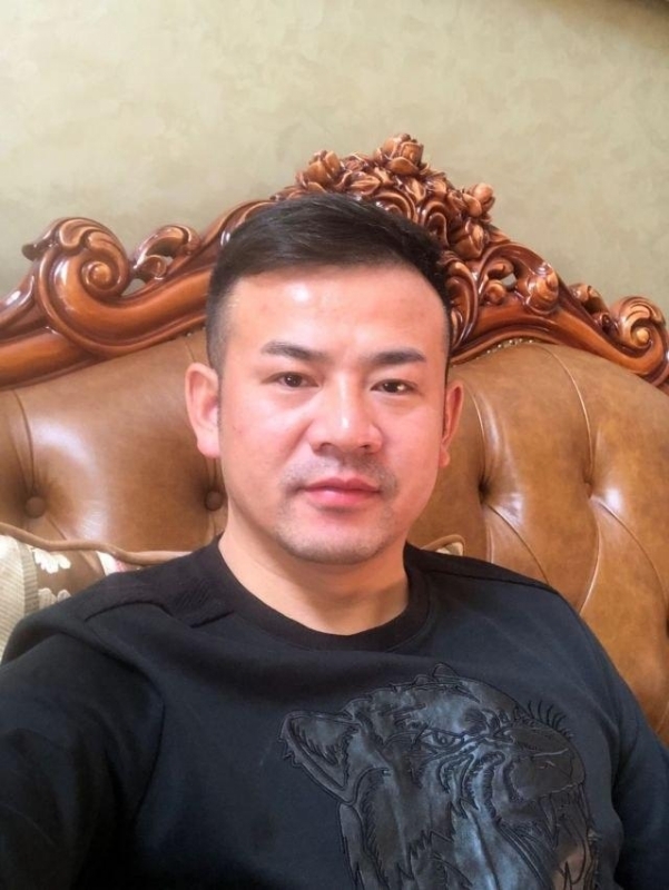 治国的第一张照片--济宁相亲服务中心