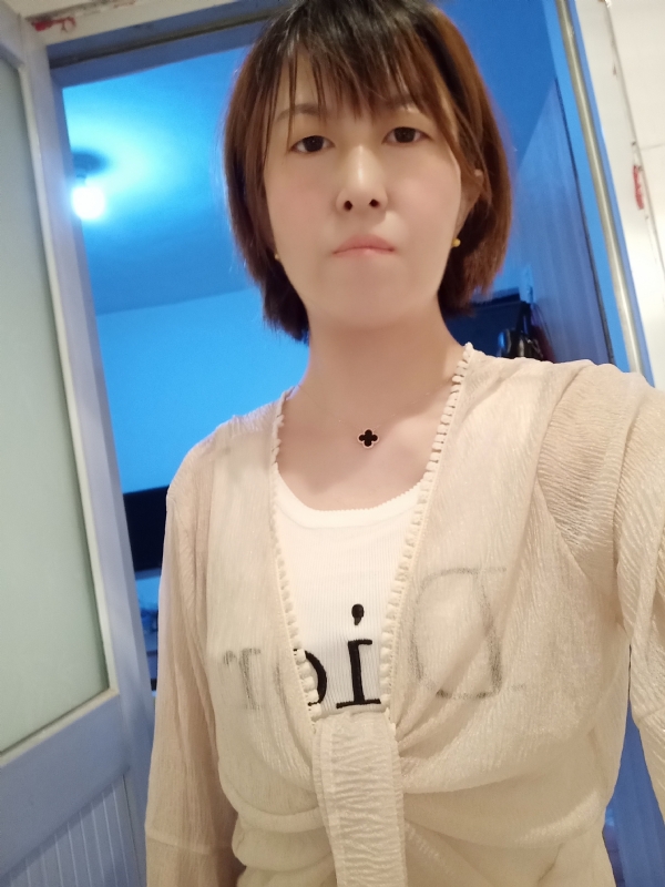 芬儿的第四张照片--济宁相亲服务中心