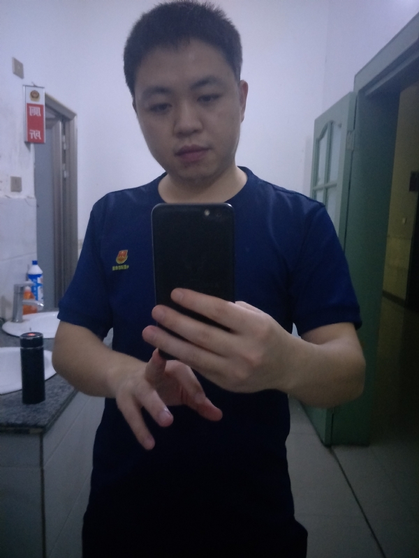 訫尘的第一张照片--济宁相亲服务中心