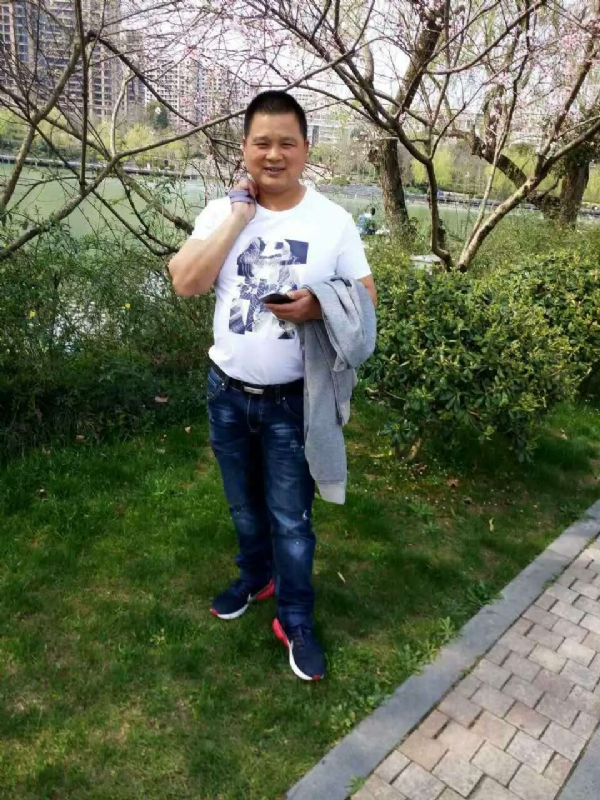 纯爷们的第一张照片--济宁相亲服务中心
