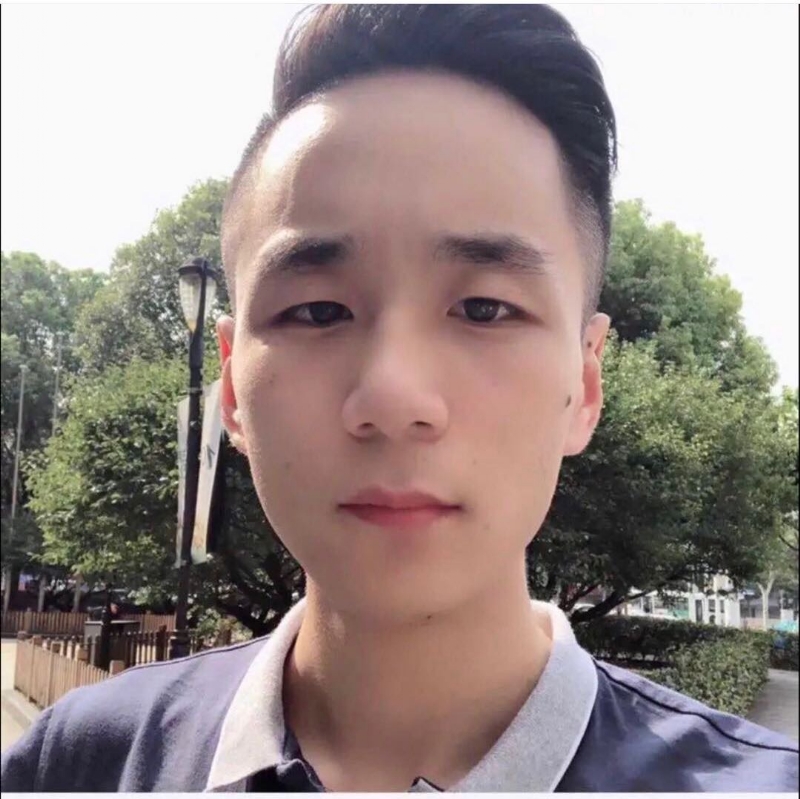 期待八月的雨的第一张照片--济宁相亲服务中心