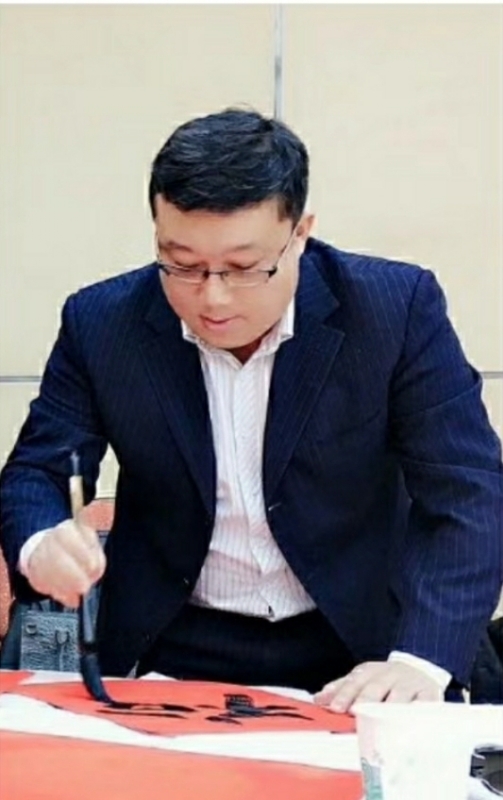青岛小哥哥的第一张照片--济宁相亲服务中心