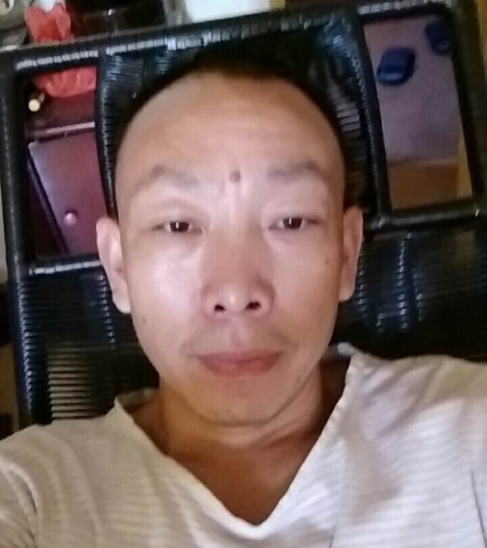 寻爱的第一张照片--济宁相亲服务中心