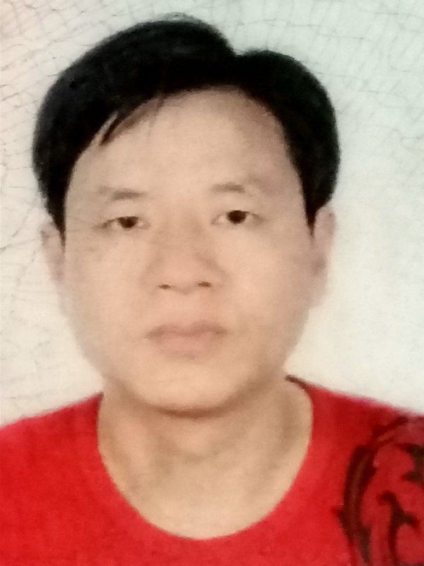 深拥你入怀的第二张照片--济宁相亲服务中心