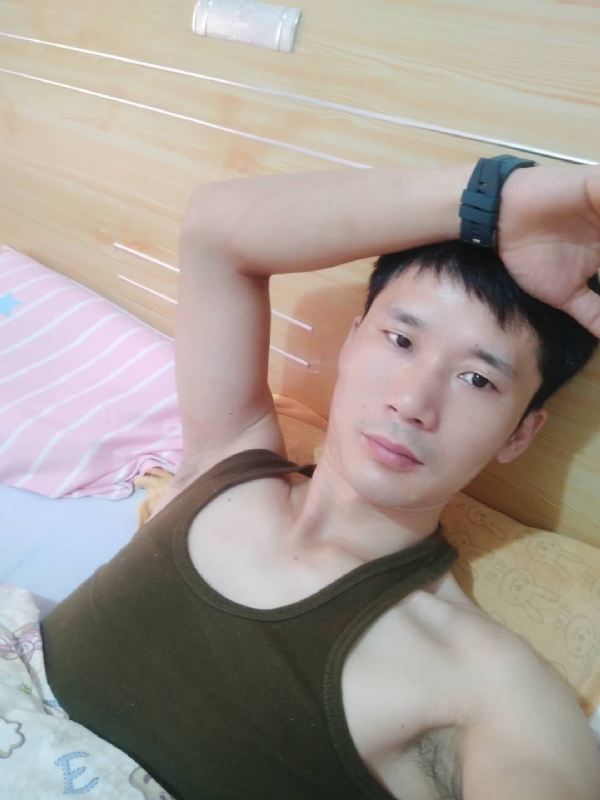 平凡之路的第一张照片--济宁相亲服务中心