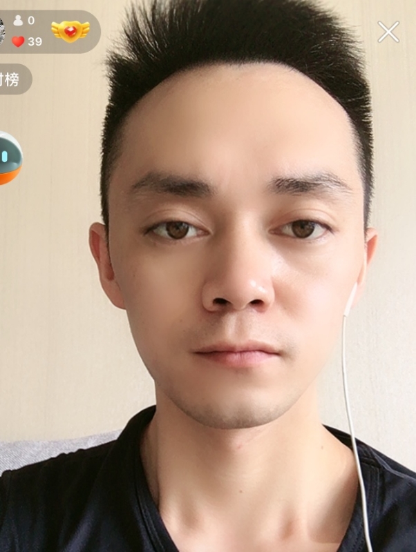 游爽的第一张照片--济宁相亲服务中心