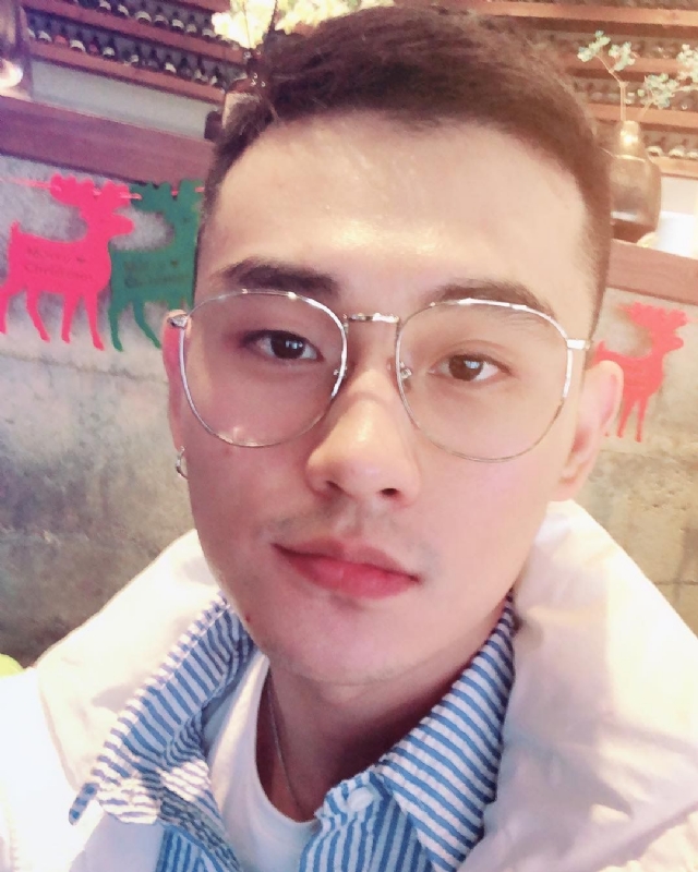 胡强很孤单的第一张照片--济宁相亲服务中心