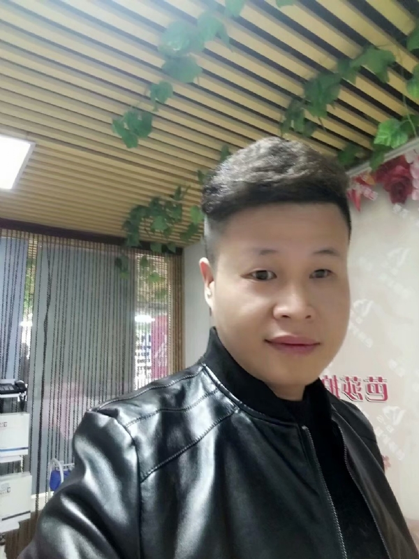 萧郎的第一张照片--济宁相亲服务中心