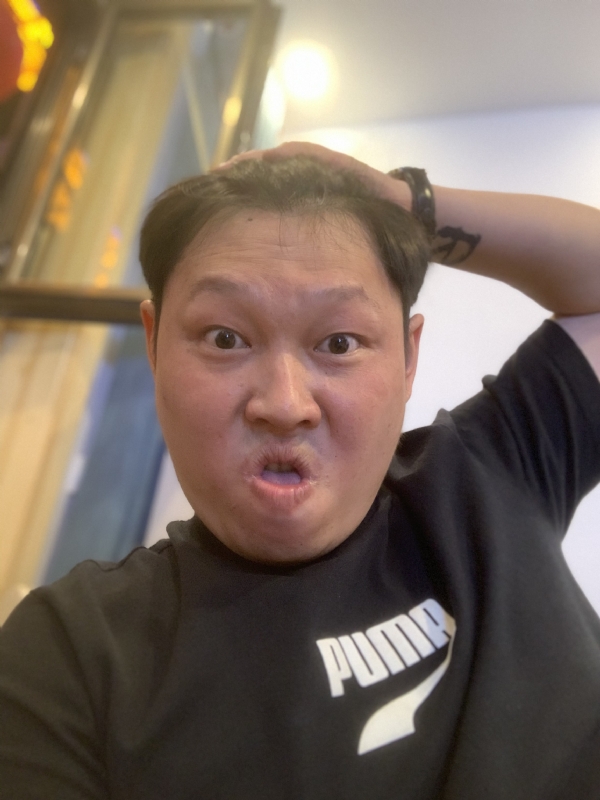 飞飞的第一张照片--济宁相亲服务中心