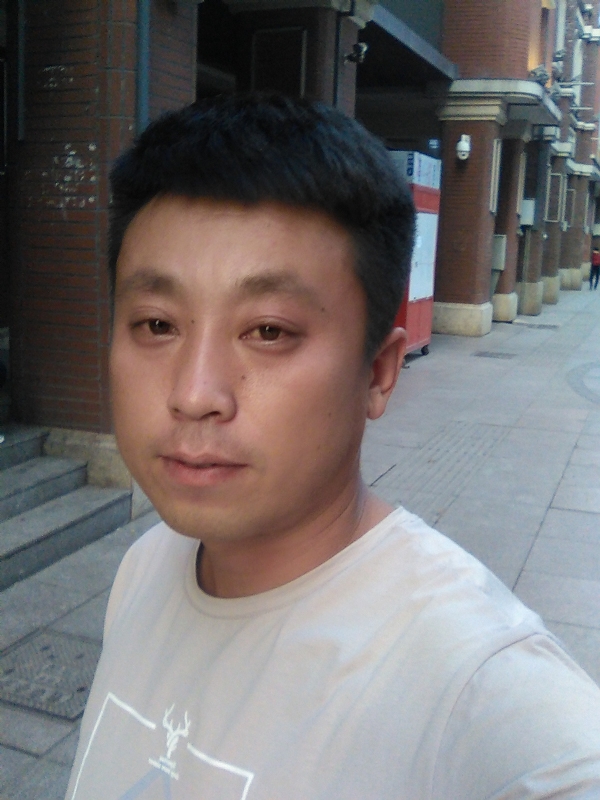 冰冷的心的第一张照片--济宁相亲服务中心