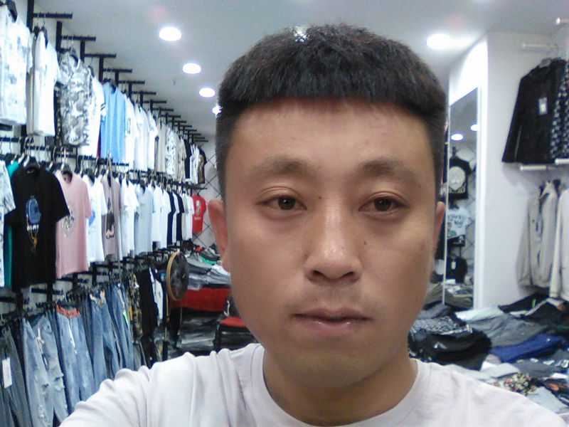 冰冷的心的第二张照片--济宁相亲服务中心