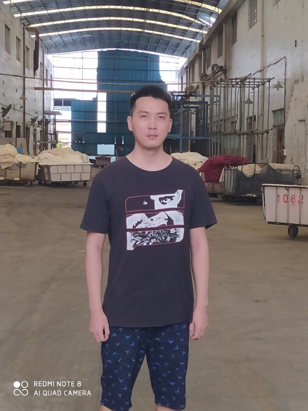 六月雨的第一张照片--济宁相亲服务中心