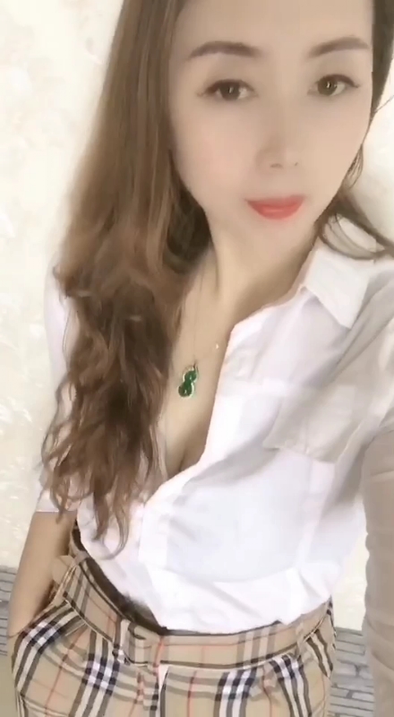 雨蝶的第一张照片--济宁相亲服务中心