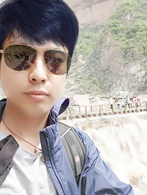 雅俗共赏的第一张照片--济宁相亲服务中心
