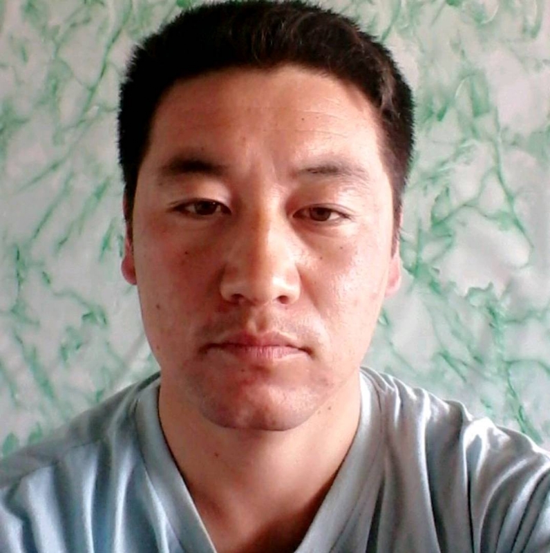 寻找另一半的第三张照片--济宁相亲服务中心
