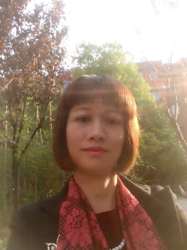 张馨方的第一张照片--济宁相亲服务中心
