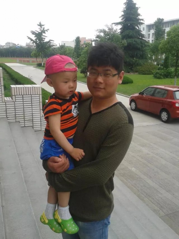 秦时明月的第一张照片--济宁相亲服务中心