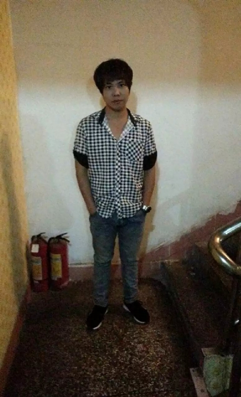 单身征婚的第一张照片--济宁相亲服务中心