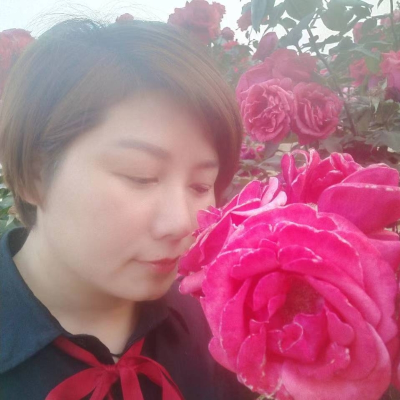 潇潇雨歌的第一张照片--济宁相亲服务中心