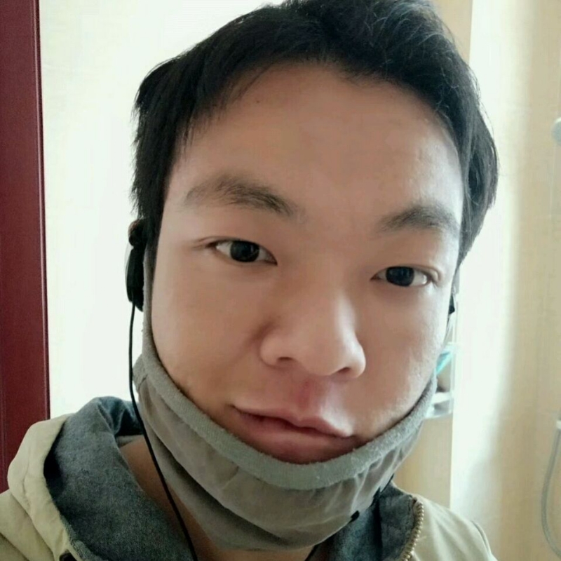 泡沫哭泣的第一张照片--济宁相亲服务中心