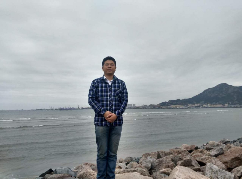 在奋斗的第二张照片--济宁相亲服务中心