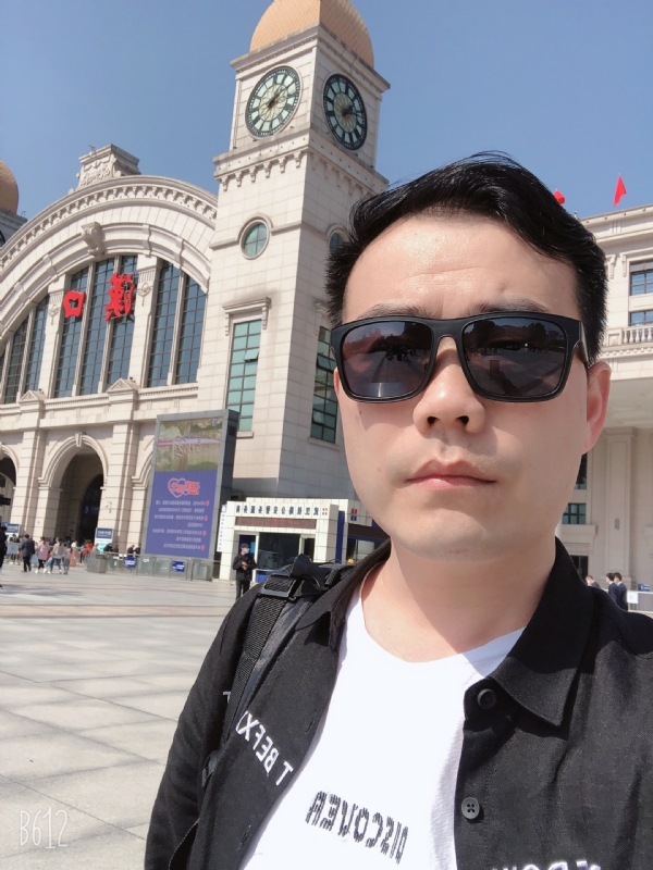 楚河畔的第一张照片--济宁相亲服务中心