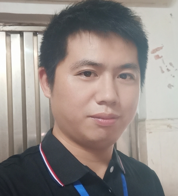 单身奶爸的第一张照片--济宁相亲服务中心