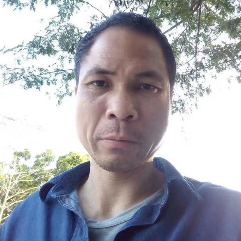 老钟的第一张照片--济宁相亲服务中心