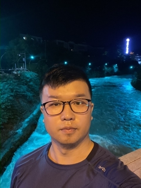 你在哪里的第一张照片--济宁相亲服务中心