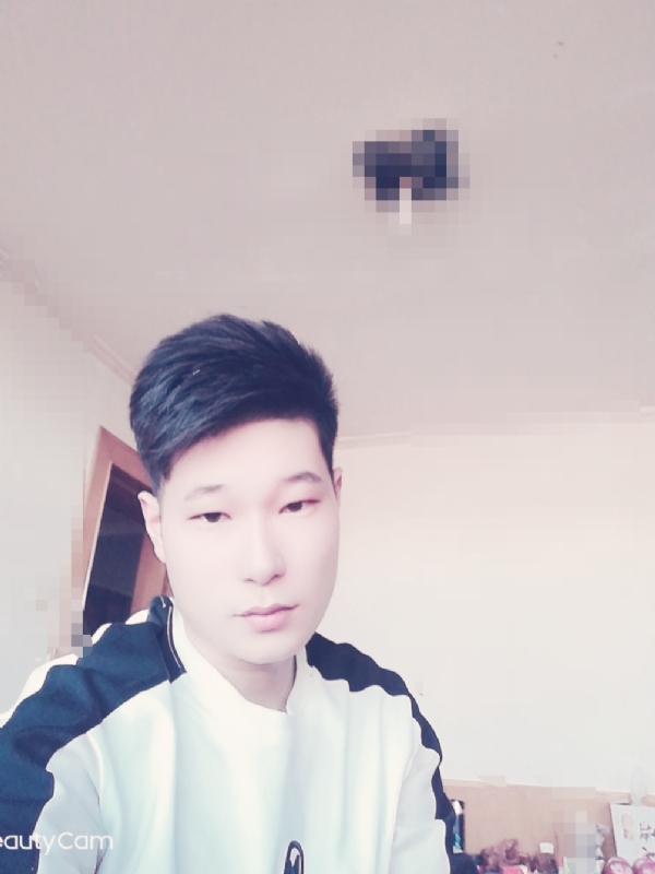 子凡的第一张照片--济宁相亲服务中心
