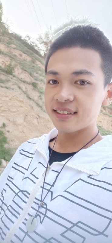小辉的第一张照片--济宁相亲服务中心