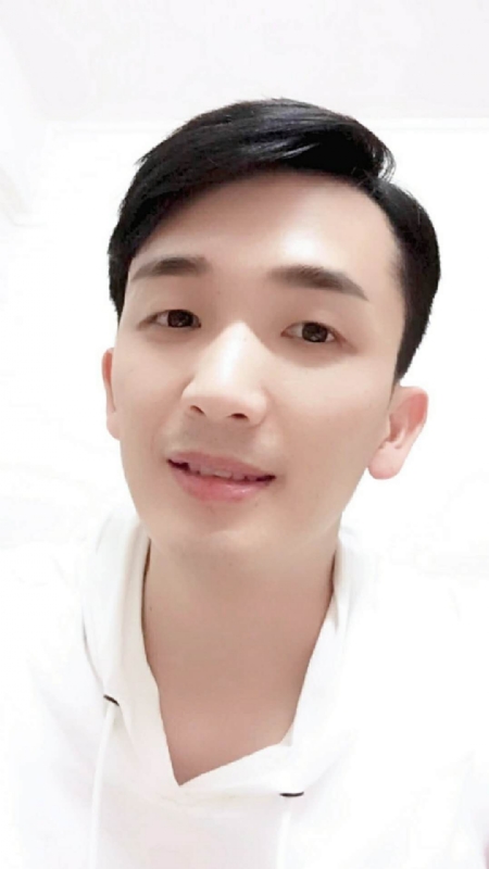 小锕方的第一张照片--济宁相亲服务中心