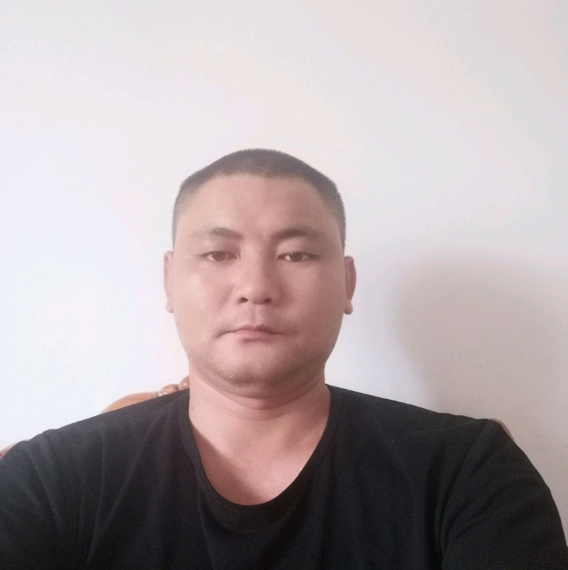 天涯沦落人的第一张照片--济宁相亲服务中心