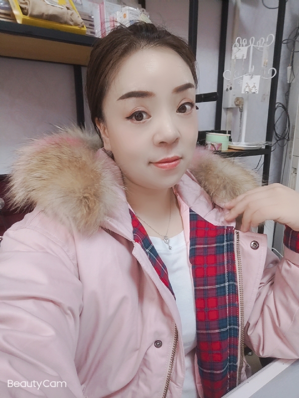 爱雨的第一张照片--济宁相亲服务中心
