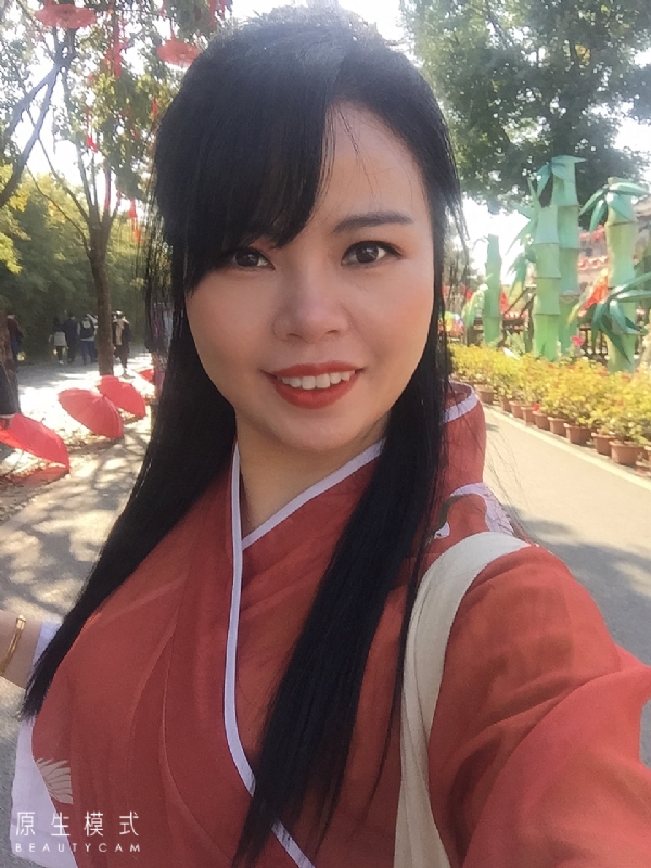 妮妮的第一张照片--济宁相亲服务中心