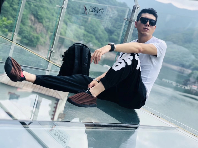 庄周梦蝶的第一张照片--济宁相亲服务中心