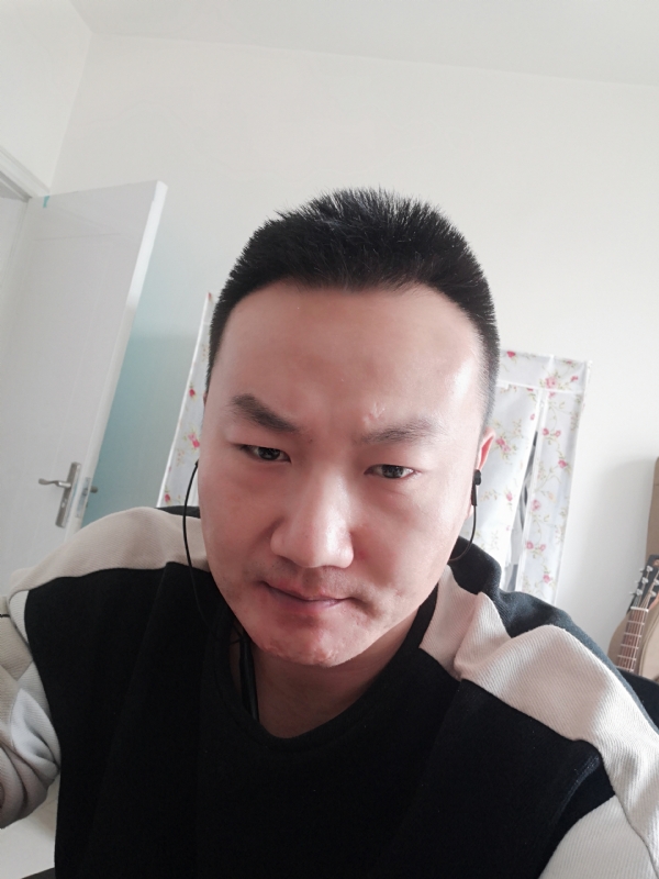 曹先森的第一张照片--济宁相亲服务中心