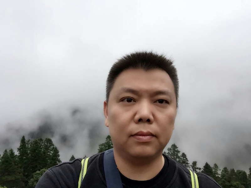 俊哥的第二张照片--济宁相亲服务中心