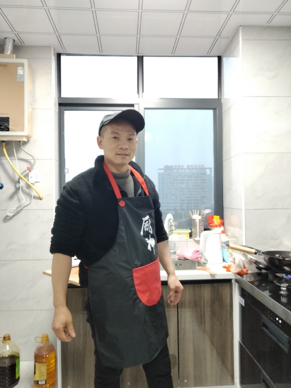 国宝的第一张照片--济宁相亲服务中心
