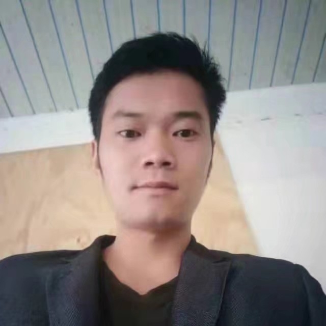 紫色的烟花的第一张照片--济宁相亲服务中心
