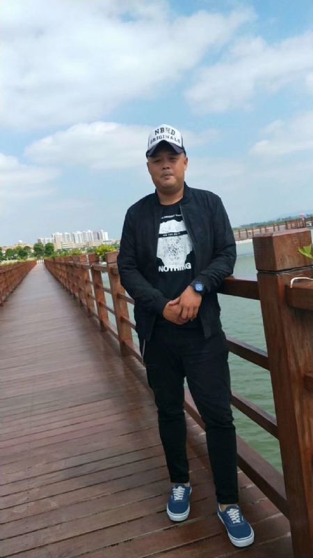 人生如戏的第二张照片--济宁相亲服务中心