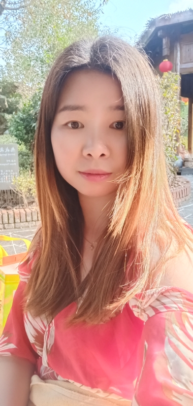 赫赫的第一张照片--济宁相亲服务中心