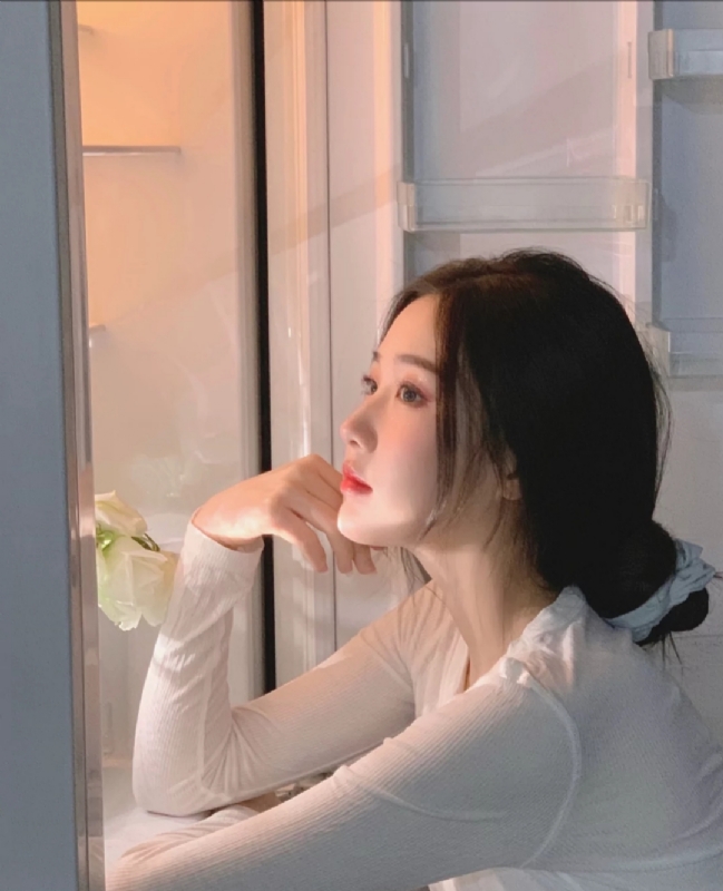 風吹過臉頰的第一张照片--济宁相亲服务中心