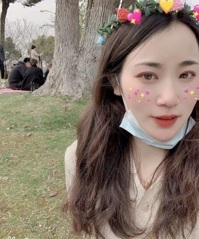 小花的第一张照片--济宁相亲服务中心