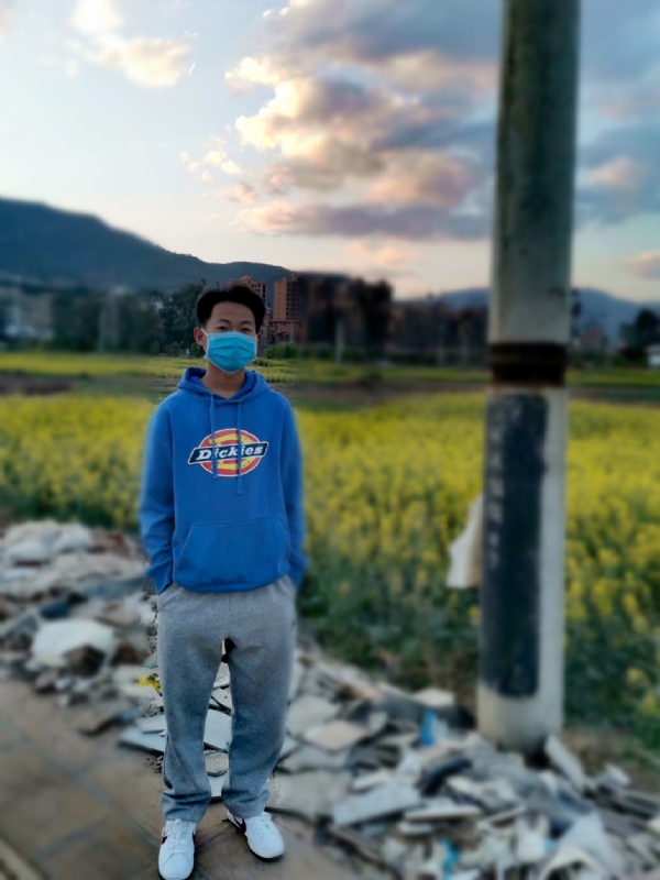 rich的第一张照片--济宁相亲服务中心