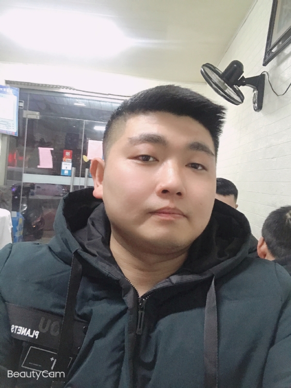 回忆是个小孩的第一张照片--济宁相亲服务中心