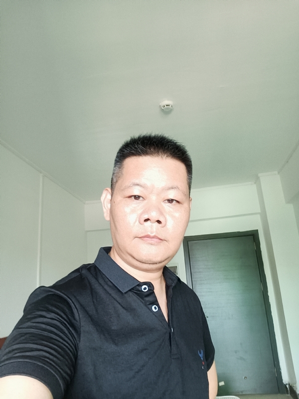 XAUXU的第一张照片--济宁相亲服务中心